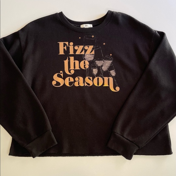 HP! BP. Fizz The Season Raw Hem Sweatshirt Women’s Size Medium - Picture 5 of 11